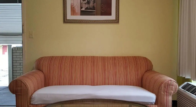 Номер Standard American Inn Columbia