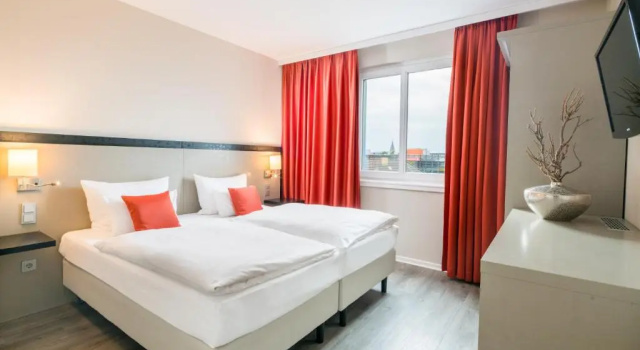 Полулюкс Steigenberger Hotel Bielefelder Hof