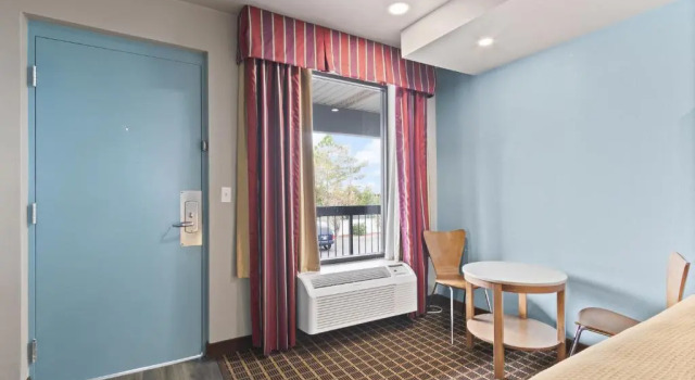 Двухместный номер Standard Regency Inn Near Boardwalk & Hurlburt Field