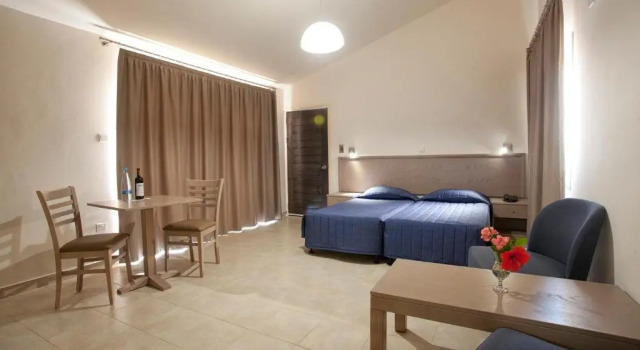 Студия Superior Makronisos Holiday Village