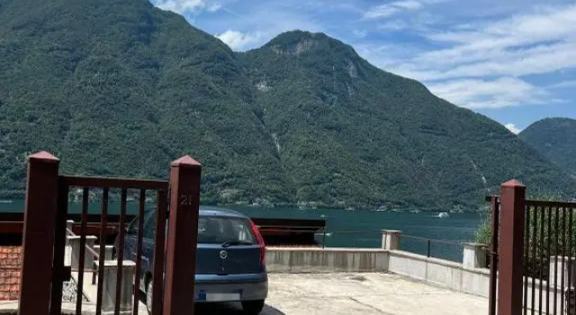 Giardino sul lago, La Vigna