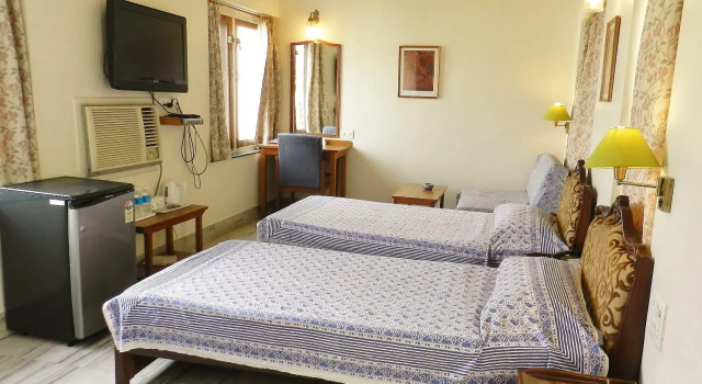 Двухместный номер Superior Hotel Arya Niwas