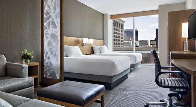 Номер с видом на сад Hyatt Place Grand Rapids Downtown