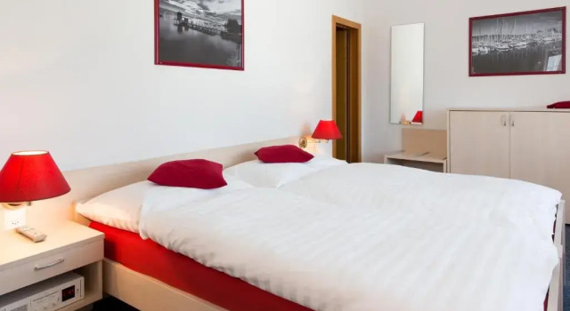 Номер Standard Hôtel du Port