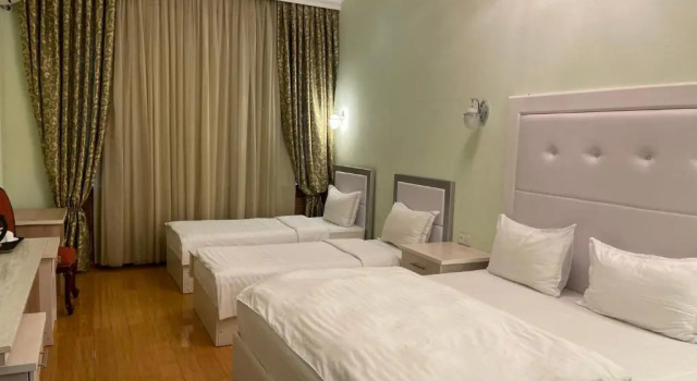 Queens Hotel, Prenota Hotel Hotel a Taskent con parcheggio, Parcheggio