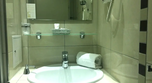 Одноместный номер Classic с балконом Caravelle Hotel im Park