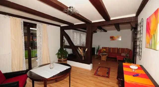 Ferienwohnung-Goldener Winkel, Забронировать Апартаменты/квартира Отели в центре Хольцминден, в центре