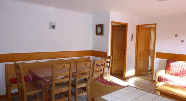 Appartement Champagny-en-Vanoise, 4 pièces, 8 personnes - FR-1-464-37, Prenota Appartamento Hotel a Rodano-Alpi con parcheggio, Parcheggio