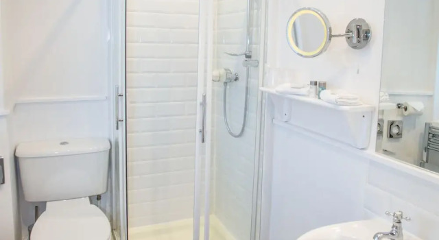 Двухместный номер Standard Glenisle Hotel