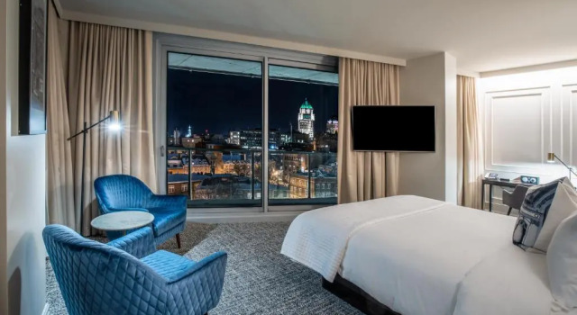Номер Standard с балконом Le Capitole Hotel
