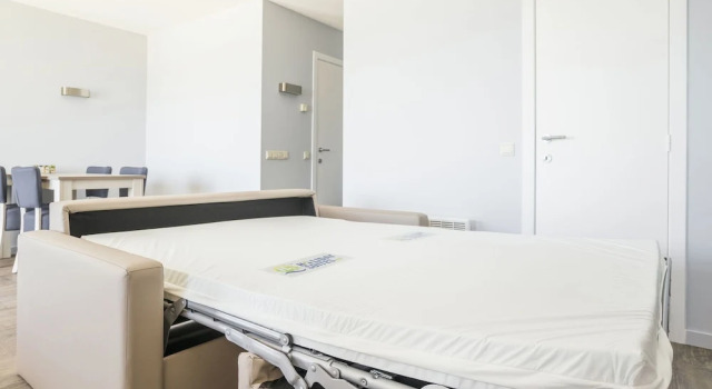 Comfortable Apartment With sea View, Rezerwuj Apartament Hotele w Bruksela z parkingiem, Parking