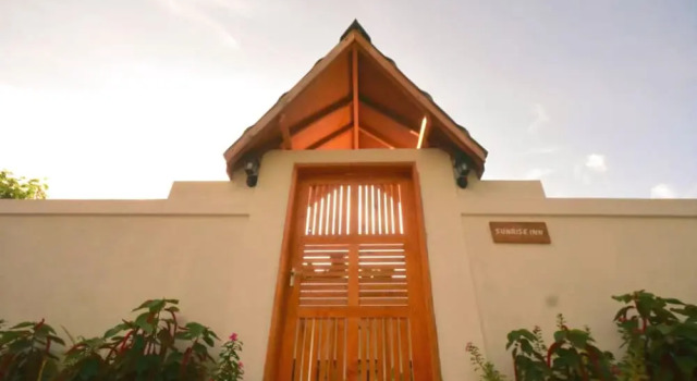 Sunrise Inn, Book Hotel Hotels in Thoddoo with Parking, Parking