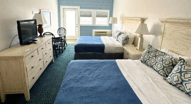 Двухместный номер Standard с балконом и с видом на море Surf Side Hotel