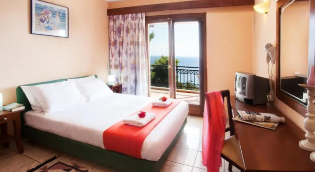 Апартаменты La Luna Hotel