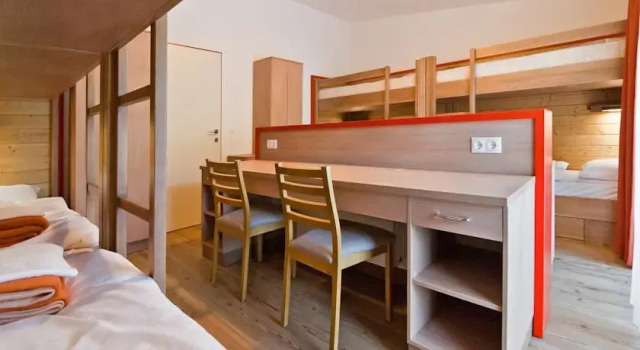 Malomvölgy Centrum Felsőörs, Rezervovat Hotel Felsoors 