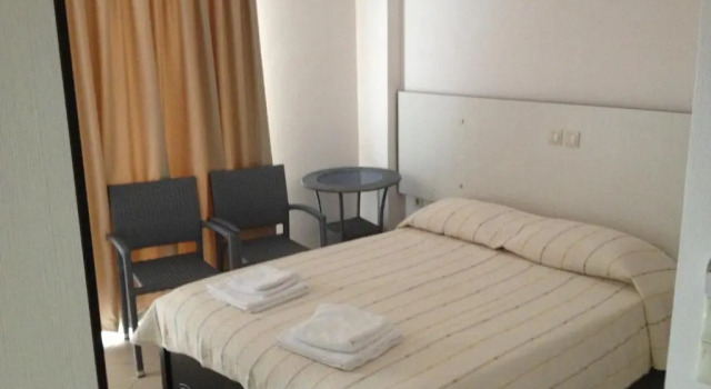 Deniz manzaralı Balkonlu Standart çift kişilik oda Rondos Hotel