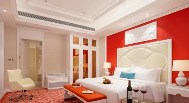 Люкс Executive Golden Bauhinia Interstellar Hotel