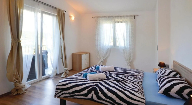 Stunning Home in Rovinj With Wifi and 3 Bedrooms, Забронировать Отель Отели Rovinj Riviera с бассейном, Бассейн