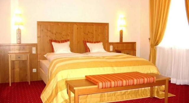 Brauerei-Gasthof-Hotel Laupheimer, Varaa Hotelli Gunzach Baijeri