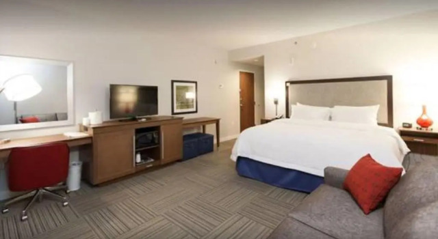 Люкс Hampton Inn Emerson - Lakepoint, Ga