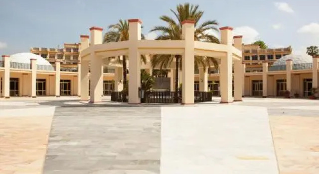 Romana Playa Studio, Забронировать Апартаменты/квартира Отели Марбелья с бассейном, рядом с Теннисный и спортивный клуб Don Carlos, Бассейн