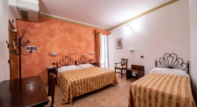 Camera tripla Standard Hotel Sole