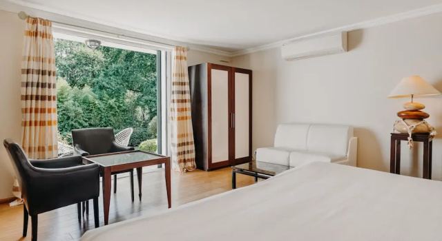 Двухместный номер Deluxe с балконом Les Frères Ibarboure - Hôtel 4 étoiles, Spa extérieur sensoriel et Restaurant étoilé à Bidart
