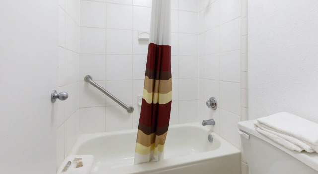 Двухместный люкс Horizon Inn & Suites