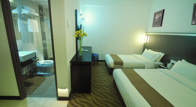 Трёхместный номер Standard Dreamtel Kota Kinabalu