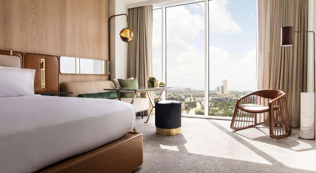 Двухместный номер Accessible C. Baldwin, Curio Collection by Hilton