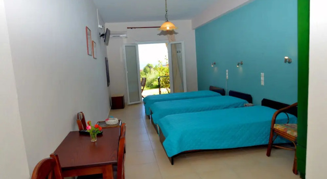Трёхместный номер Standard Alexandros Apartments