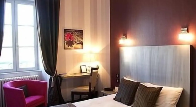 Двухместный номер Comfort Logis Hotel Restaurant Nougier