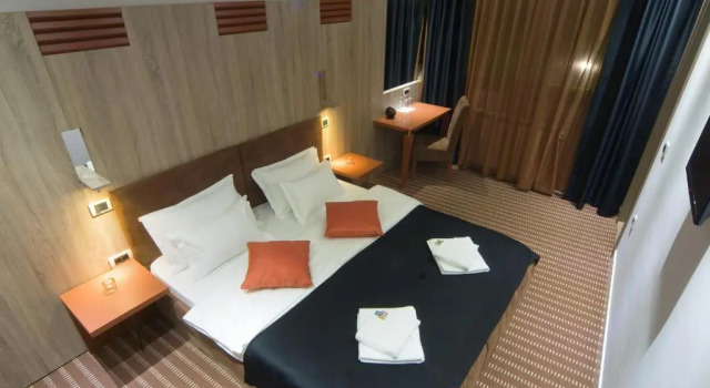 Hotel Viva, Buchen Sie Hotel Kragujevac Zentralserbien