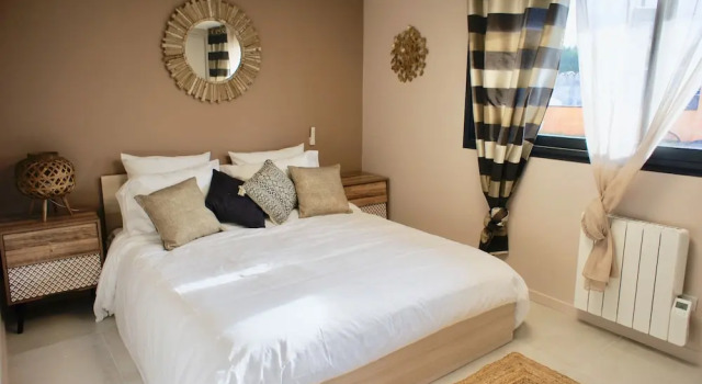 La casa Irignoise, Réserver Hôtel Grigny South Lyon
