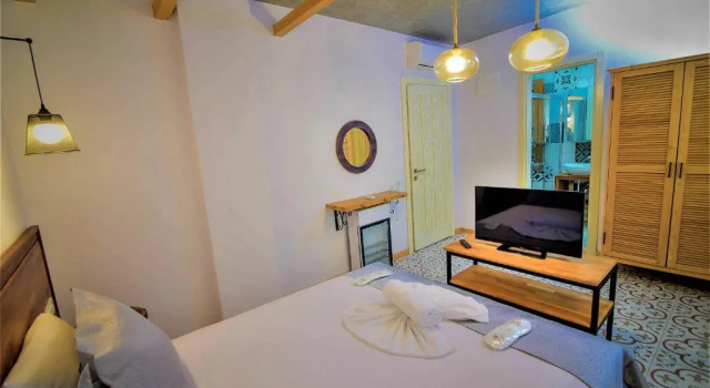 Полулюкс Deluxe Micel Otel Alacati