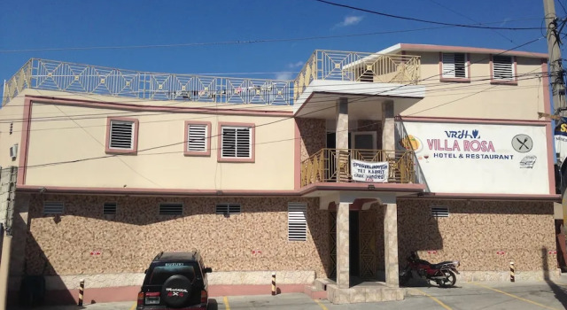 Villa Rosa Hotel & Restaurant