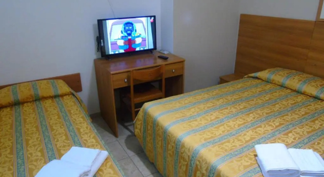 Четырёхместный номер Economy Hotel Zeus