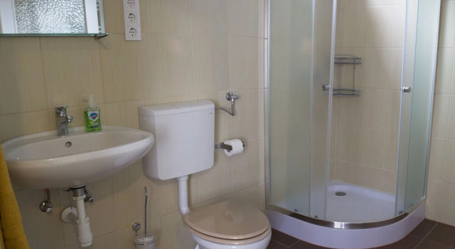Трёхместный номер Standard Airport MicrostorePanzió
