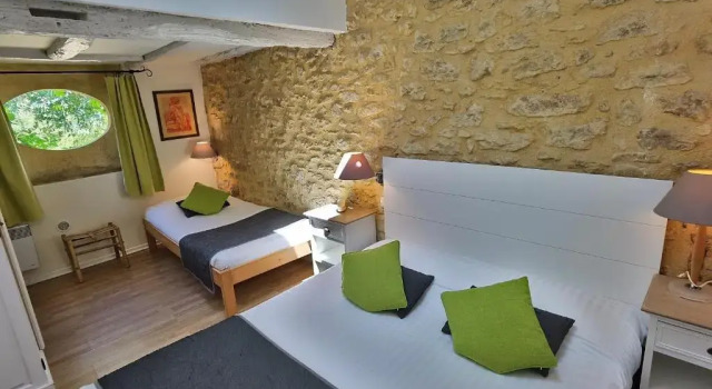 Трёхместный номер Standard Hotel La Maison des Peyrat