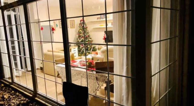 Апартаменты Lovely Escape House in a Frame with Garden
