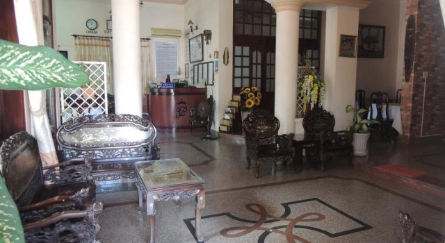 Palace Hotel 1, Book Hotel Phu Vinh Chavin Province