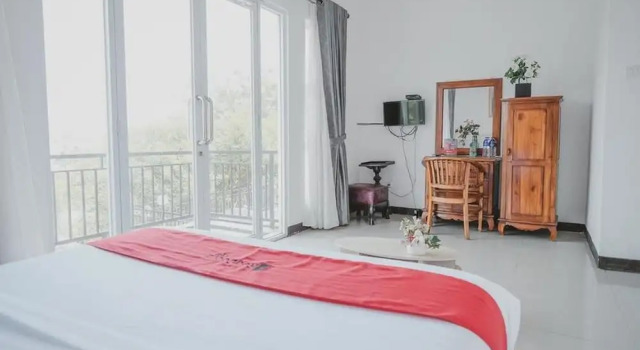 Люкс RedDoorz Syariah At Lampung Walk