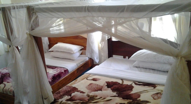 Flamingo Safari Lodge