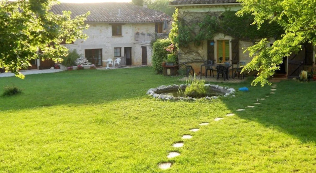 La Roane Yoga & Creativity Center, Réserver Hôtel Canton de Saint-Antonin-Noble-Val 