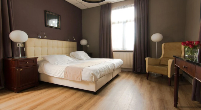 Двухместный номер Comfort с балконом Hotel Restaurant Waddinxveen