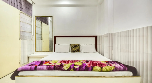 SPOT ON 60281 Ganges Top Guest House, Забронировать Гостевой дом Гостевые дома Варанаси, рядом с Jantar Mantar Mandir, Гостевой дом