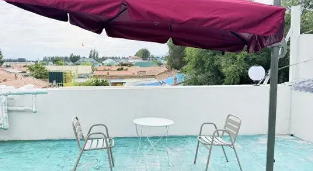 Tekes Xinglai Makino Art Homestay (Baguacheng Branch), Prenota Hotel Hotel a Xinjiang con parcheggio, Parcheggio