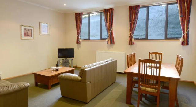 Апартаменты Deluxe Falls Creek Country Club