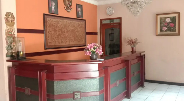 OYO 1751 Hotel Trihadhi