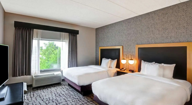 Люкс DoubleTree by Hilton Hotel Baton Rouge